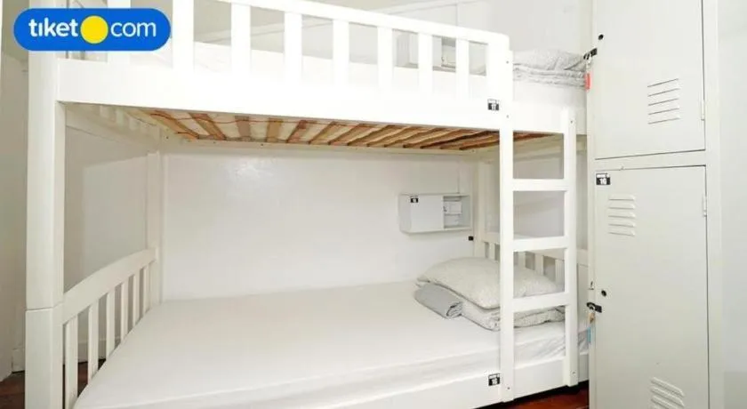 Bed in Royal Hostel Singapore