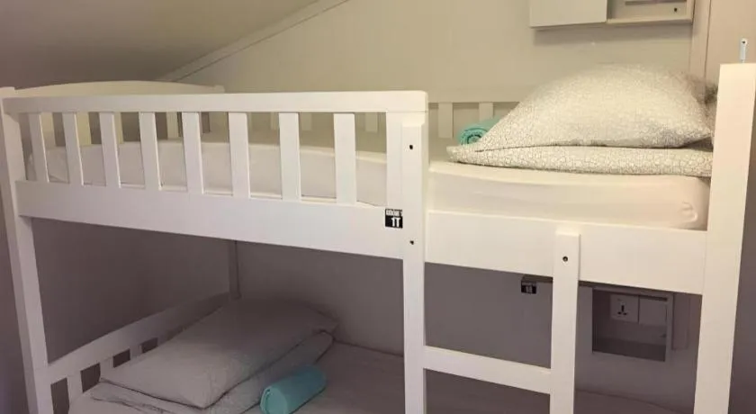 Bed in Royal Hostel Singapore