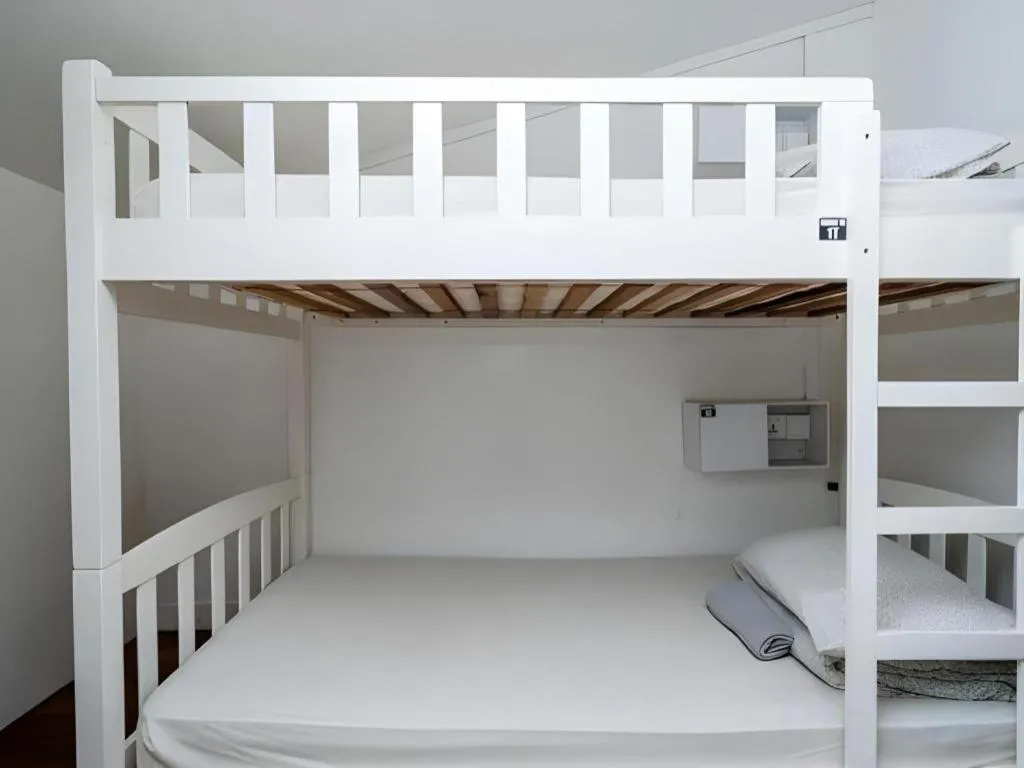 Bed in Royal Hostel Singapore