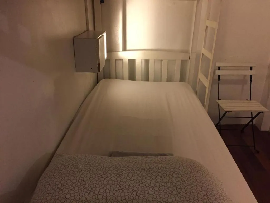 Bed in Royal Hostel Singapore