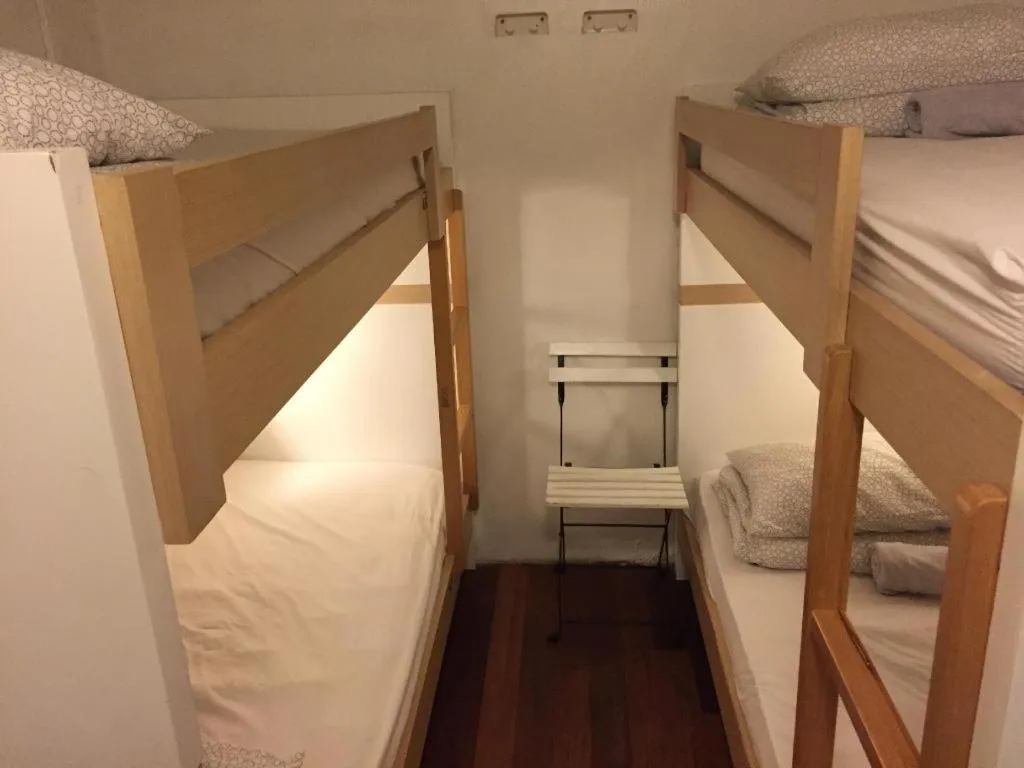 Bed in Royal Hostel Singapore