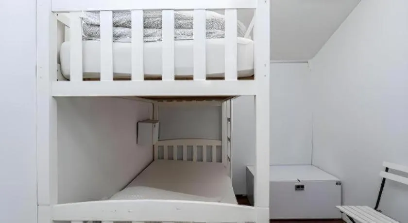 Bed in Royal Hostel Singapore