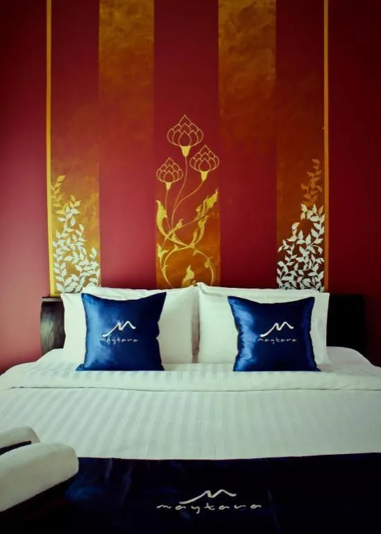Bed in Maytara Hotel