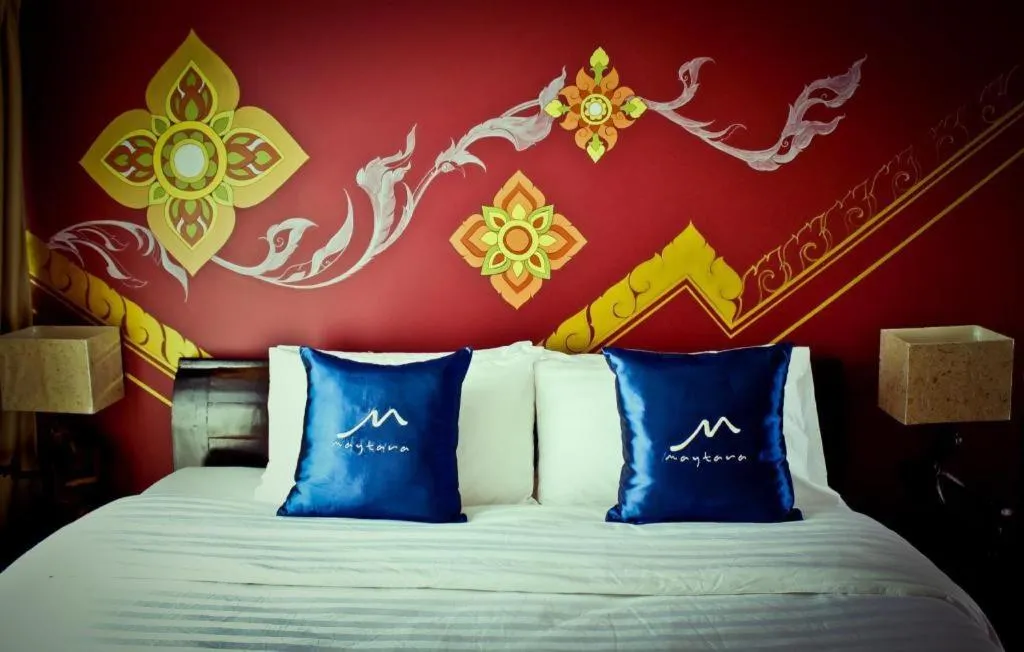 Bed in Maytara Hotel
