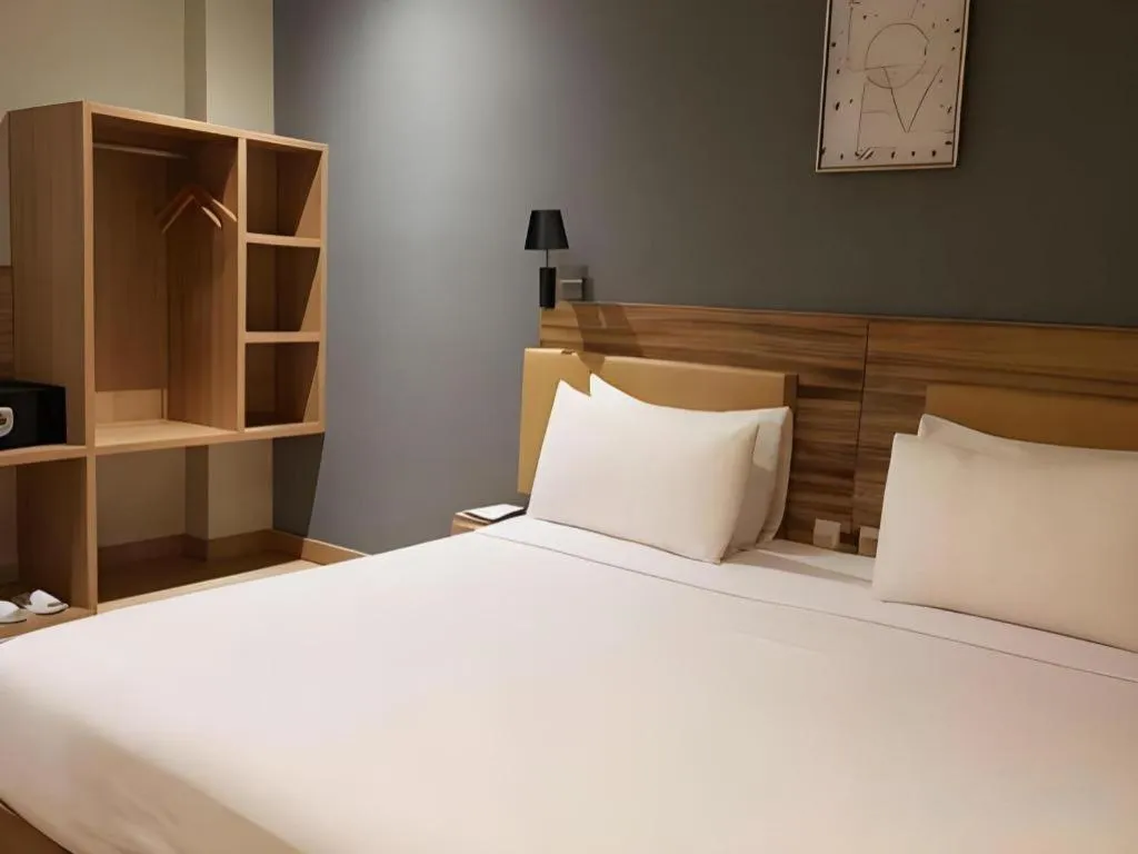 Bed in U Stay Hotel Mangga Besar