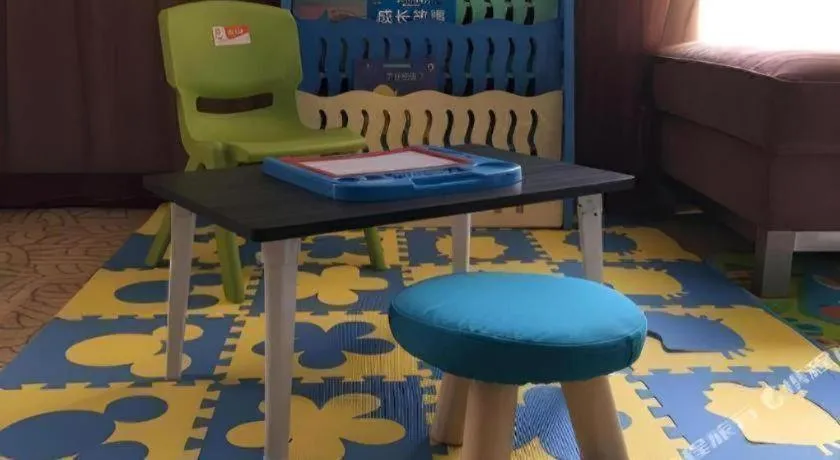 Zhangjiagang Guomao Hotel