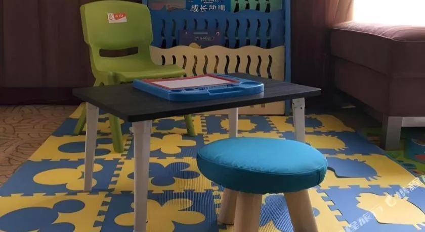 Zhangjiagang Guomao Hotel