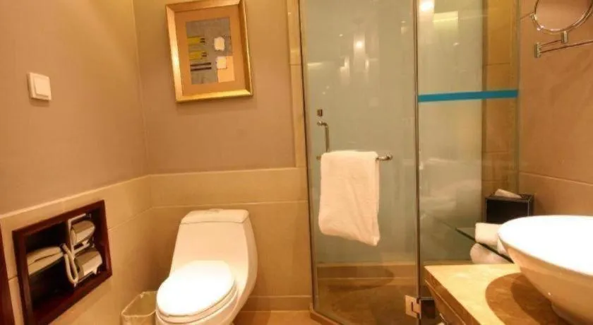 Zhangjiagang Guomao Hotel