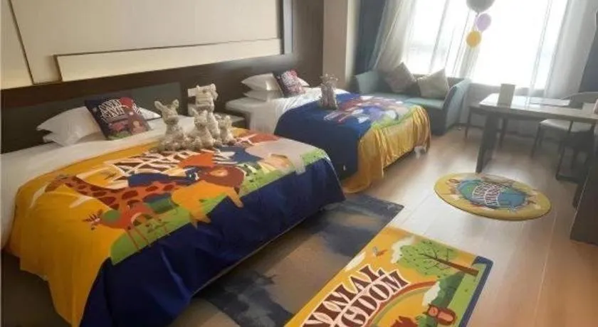 Bed in Zhangjiagang Guomao Hotel