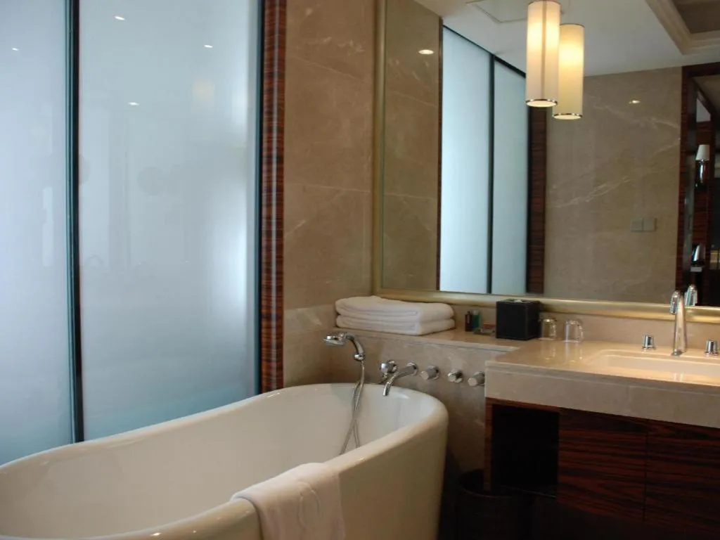 Zhangjiagang Guomao Hotel