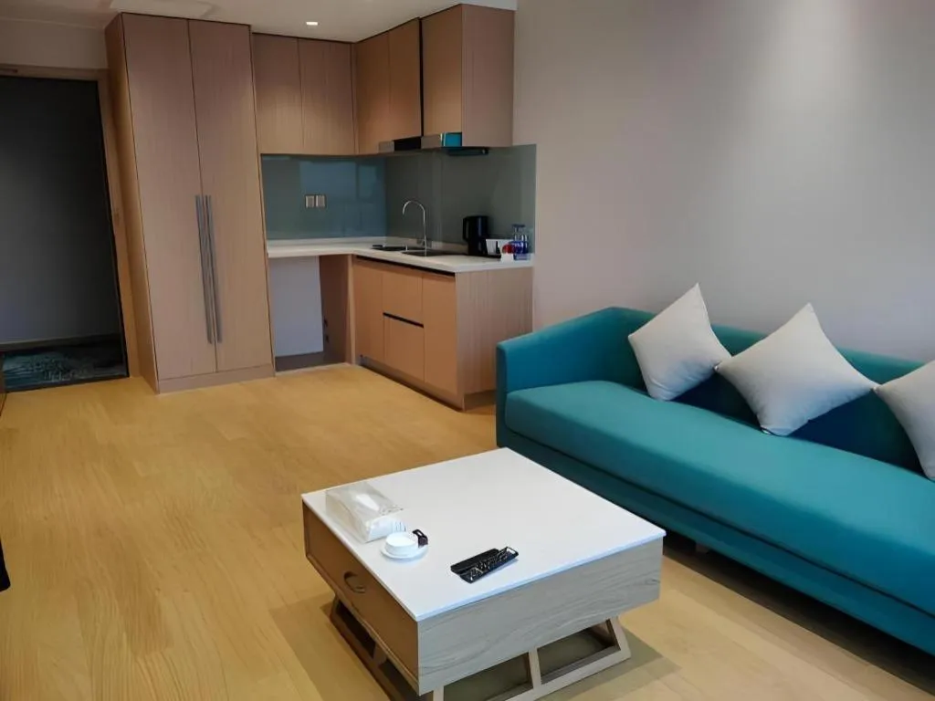 Zhangjiagang Guomao Hotel