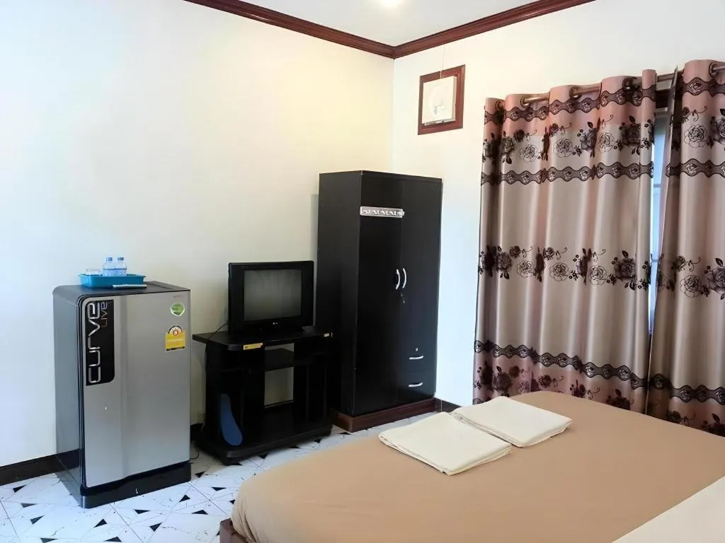 Bed in Khamsaner Hotel