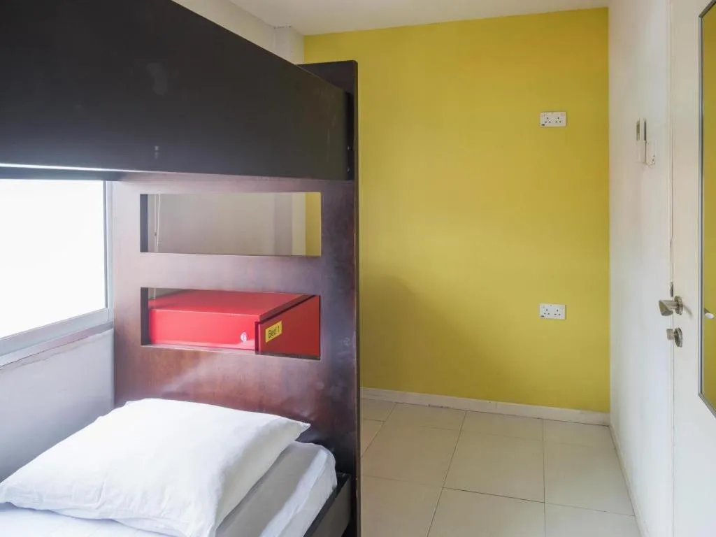 Bed in G4 Station Backpackers Hostel