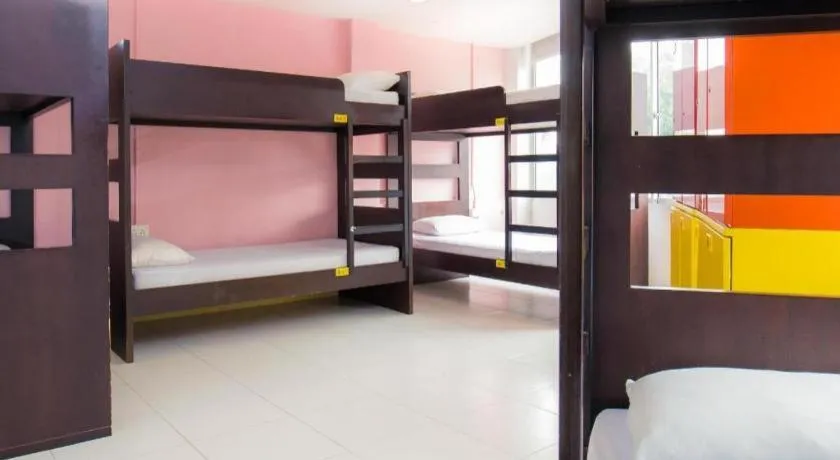 Bed in G4 Station Backpackers Hostel