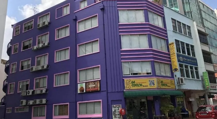 G4 Station Backpackers Hostel