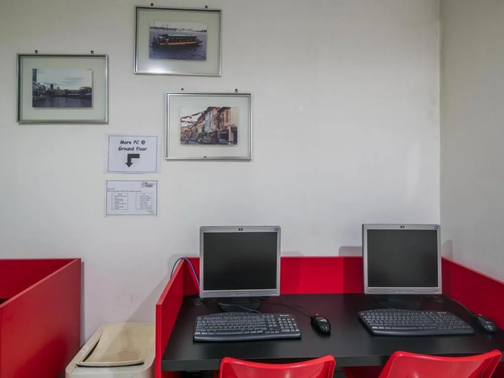 G4 Station Backpackers Hostel