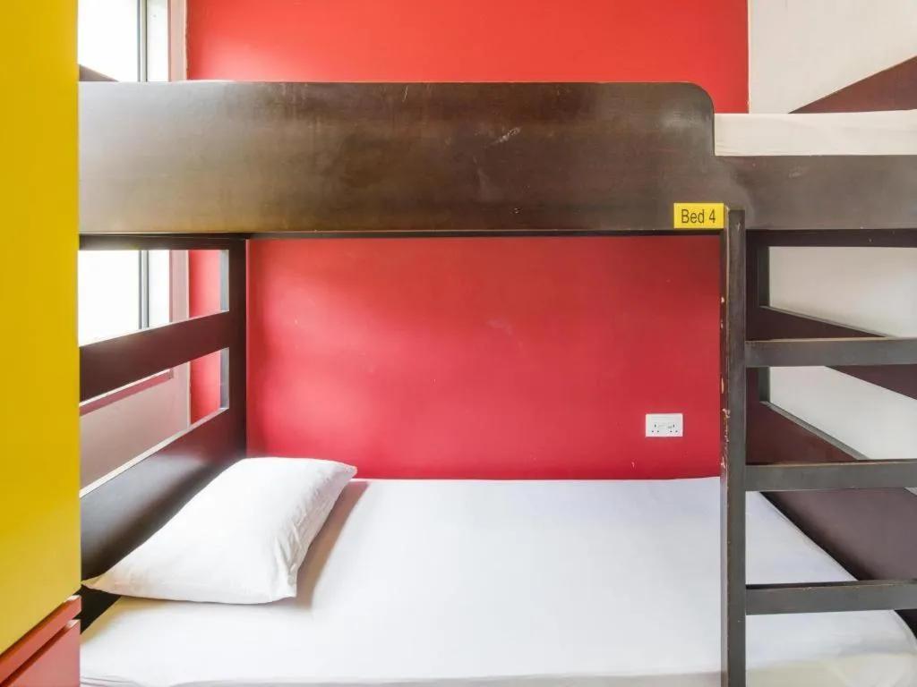 Bed in G4 Station Backpackers Hostel