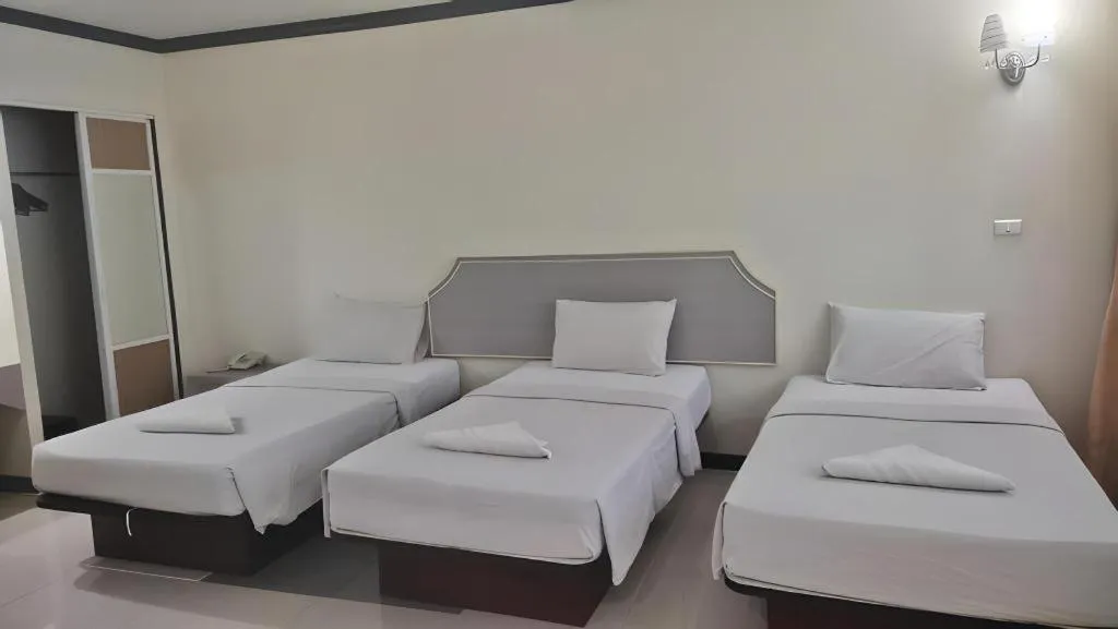 Bed in J Two S Pratunam Hotel