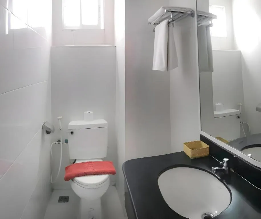 J Two S Pratunam Hotel