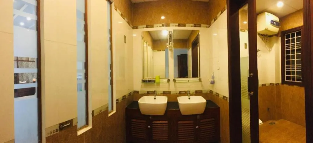 Whale Ocean View Hotel