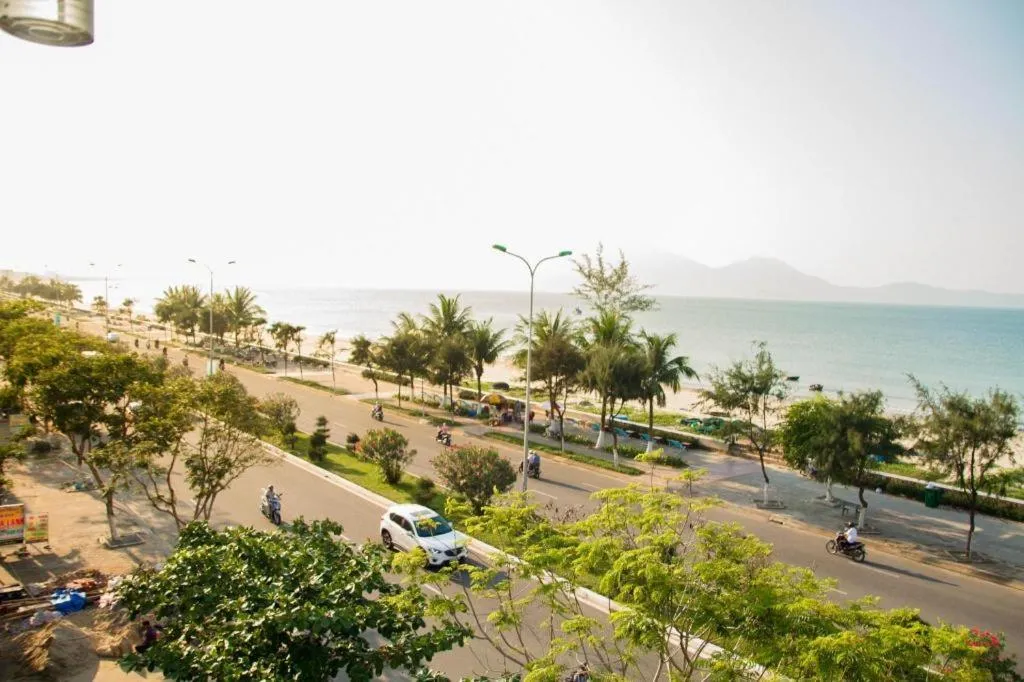 Whale Ocean View Hotel