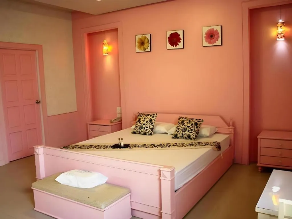 Bed in The Great Hotel & Resort