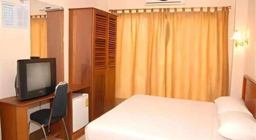 Bed in Chaleunehoung Hotel