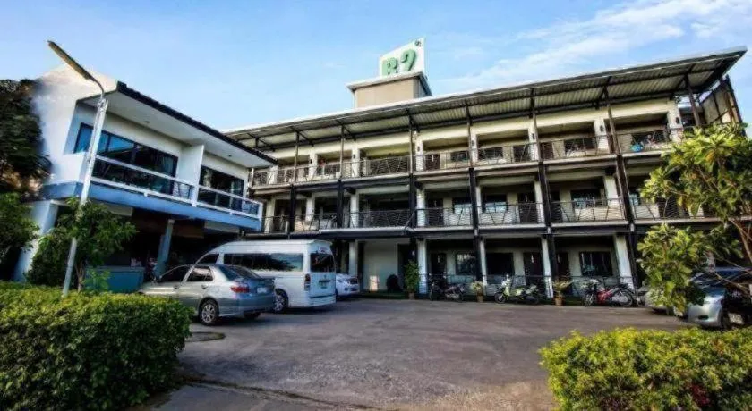 B2 Lanna Boutique & Budget Hotel