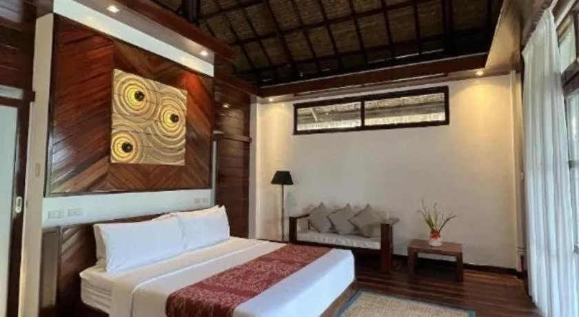Bed in Isla Cabana Resort