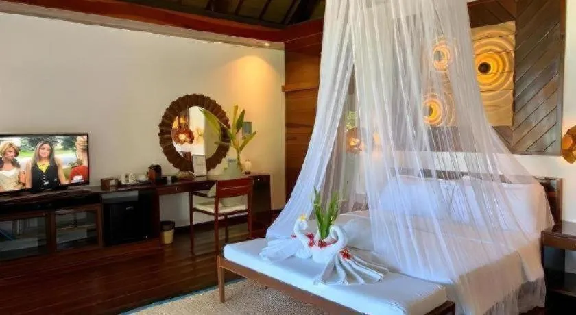 Bed in Isla Cabana Resort