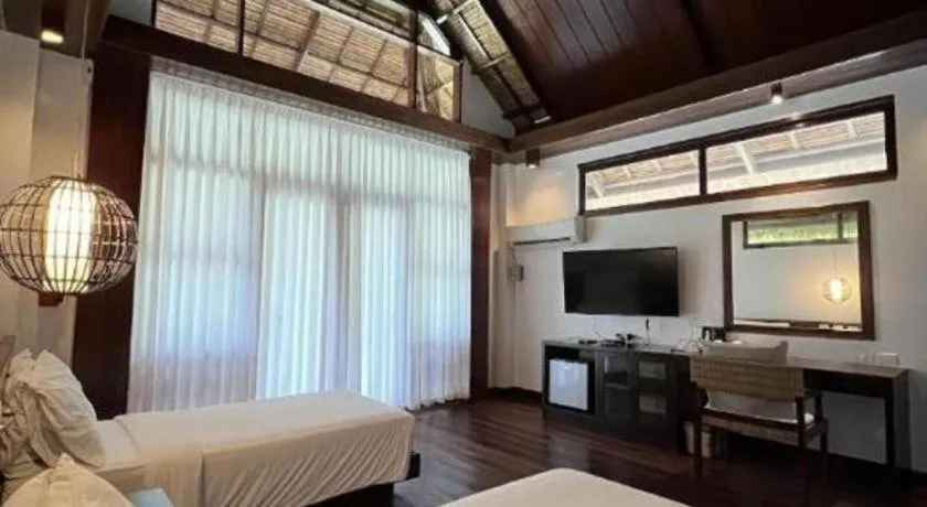 Bed in Isla Cabana Resort