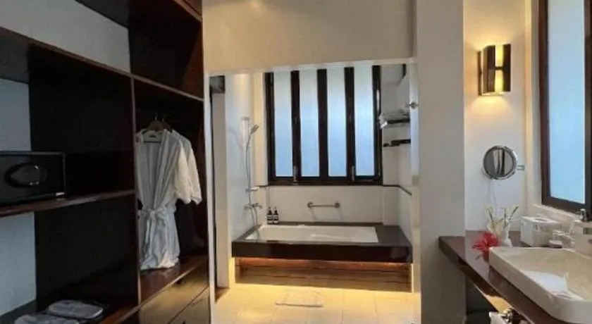 Bed in Isla Cabana Resort