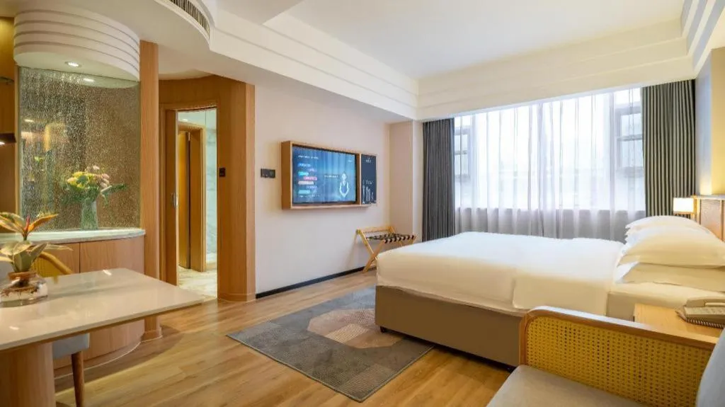 Bed in Gem Flower Jinyu Sunshine Hotel