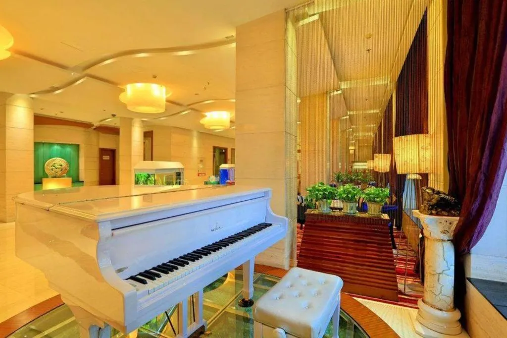 Gem Flower Jinyu Sunshine Hotel