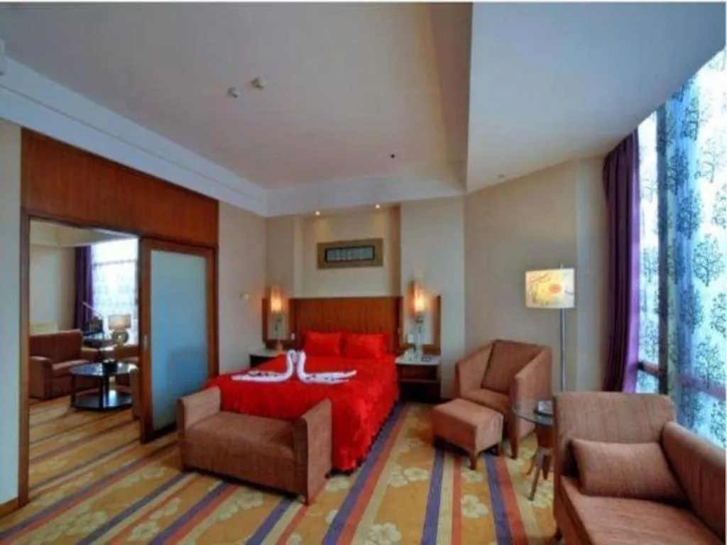 Gem Flower Jinyu Sunshine Hotel