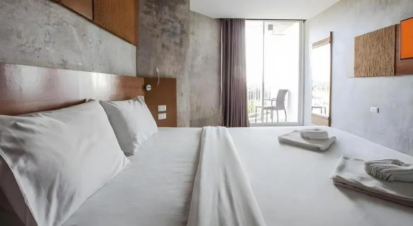 Bed in B2 Jomtien Pattaya Boutique & Budget Hotel