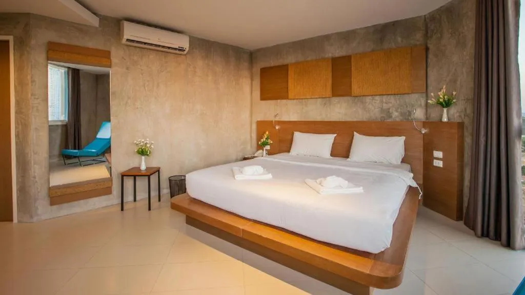 Bed in B2 Jomtien Pattaya Boutique & Budget Hotel