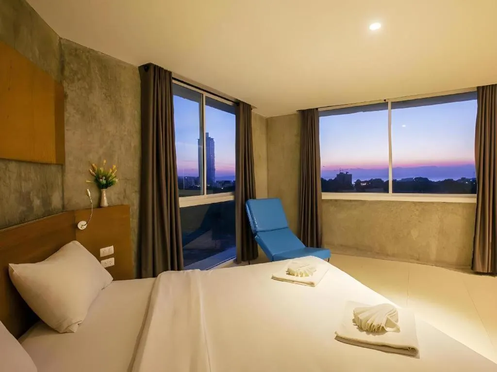 Bed in B2 Jomtien Pattaya Boutique & Budget Hotel