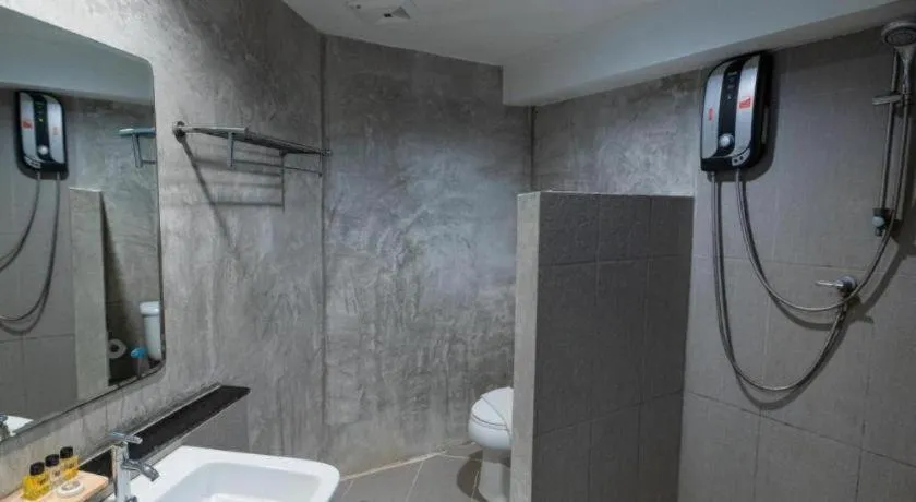 B2 Jomtien Pattaya Boutique & Budget Hotel