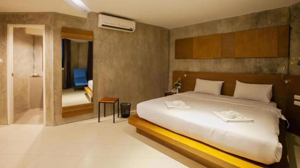 Bed in B2 Jomtien Pattaya Boutique & Budget Hotel