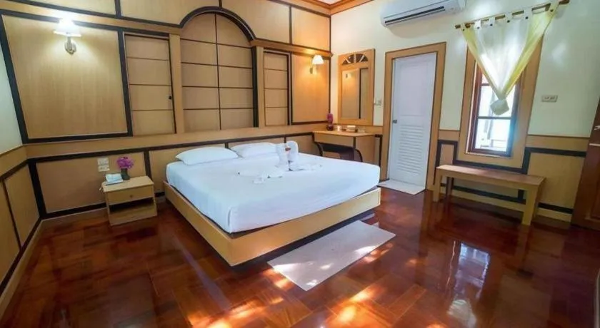 Bed in Siam River Resort