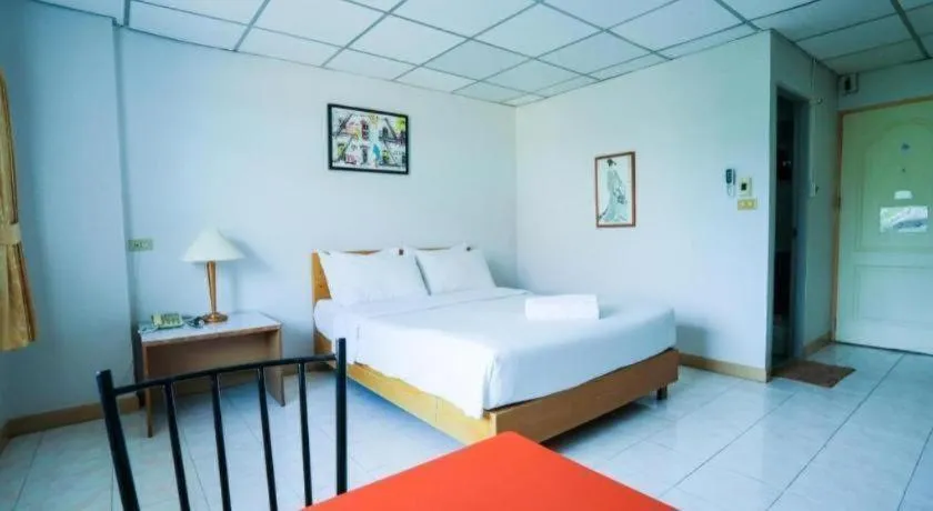 Bed in Central Place Hotel