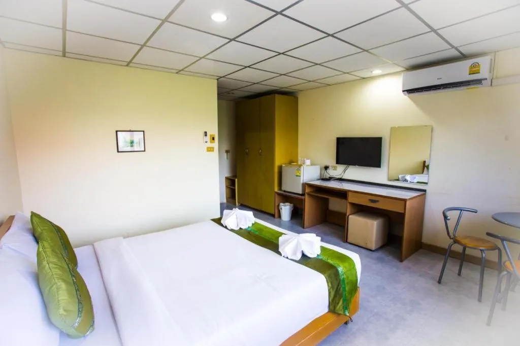 Bed in Central Place Hotel