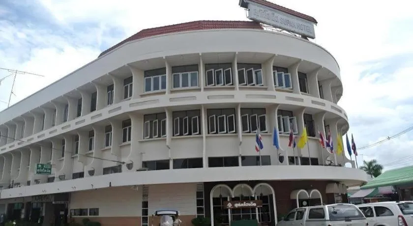 Supak Hotel