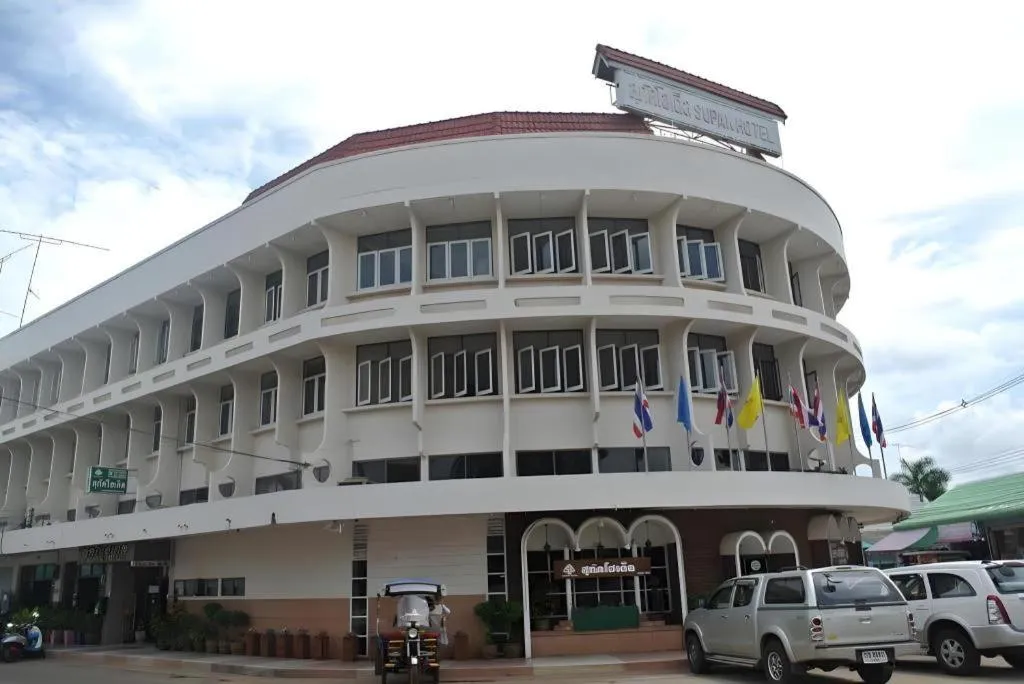 Supak Hotel