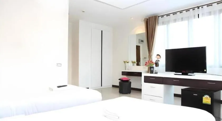 Bed in Huay Kaew Palace 2