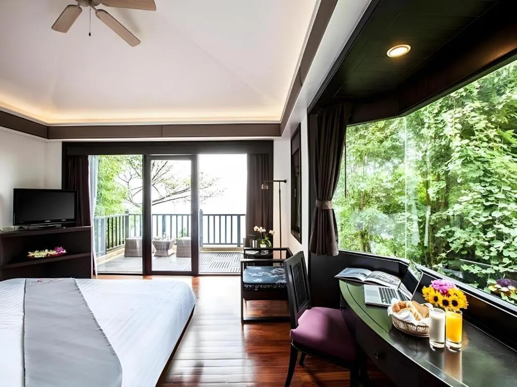 Bed in Villa 360 Resort and Spa