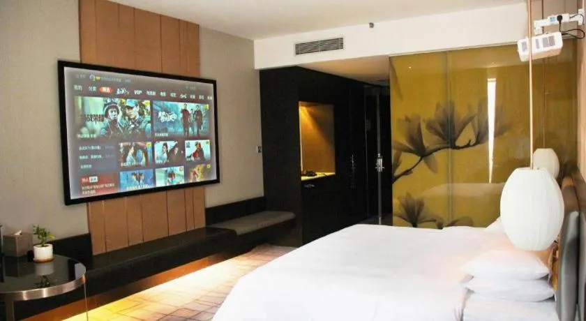 Bed in DongGuan JOYC Hotel 