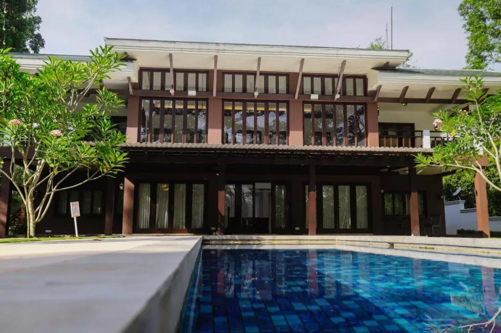 Taman Dayu Golf Club and Resort