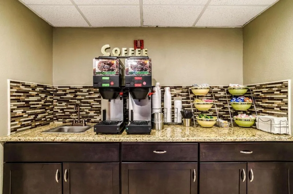 Quality Inn & Suites